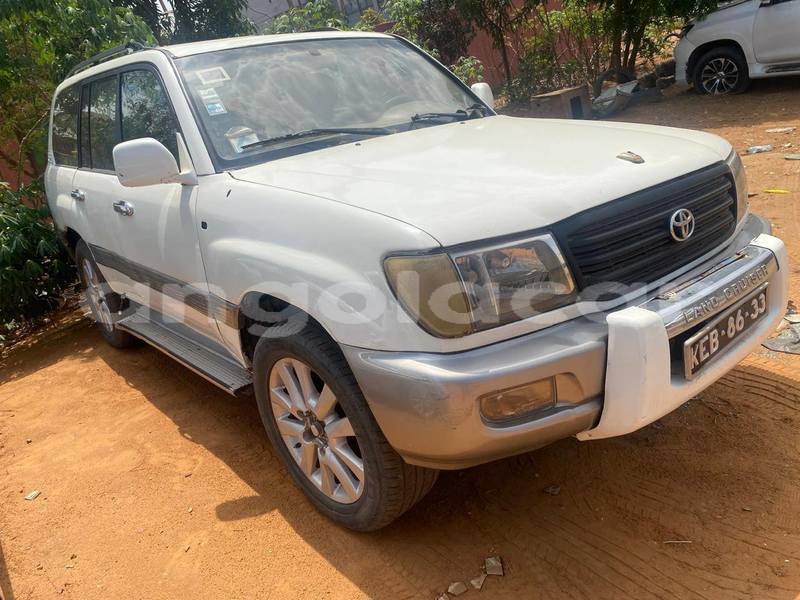 Big with watermark toyota land cruiser luanda province luanda 39690