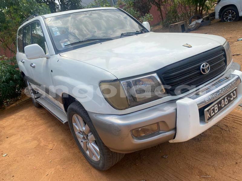 Big with watermark toyota land cruiser luanda province luanda 39690