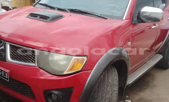 Buy Used Mitsubishi L200 Red Car in Luanda in Luanda Province Buy Used Mitsubishi L200 Red Car in Luanda in Luanda Province
