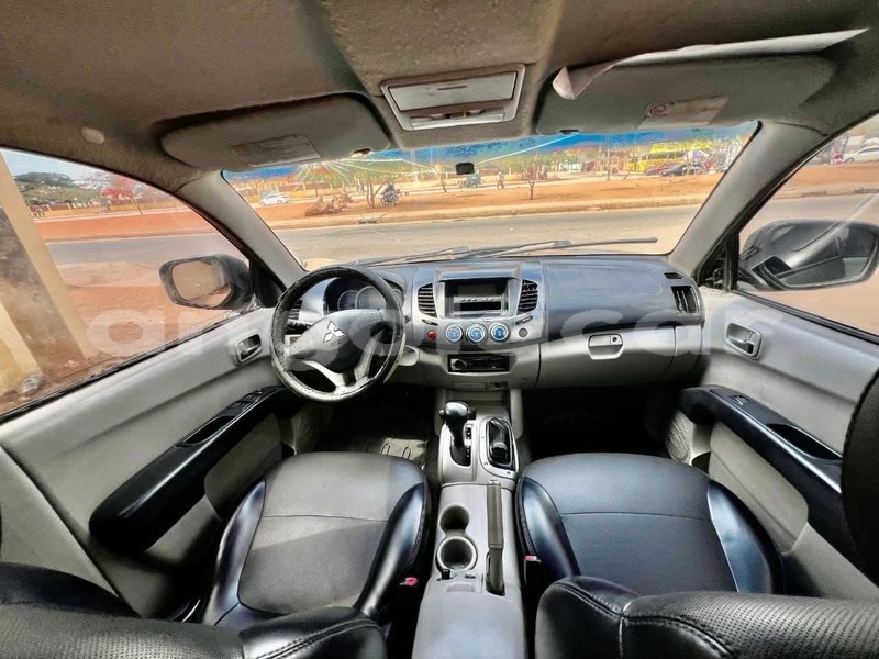 Big with watermark mitsubishi l200 luanda province luanda 39693