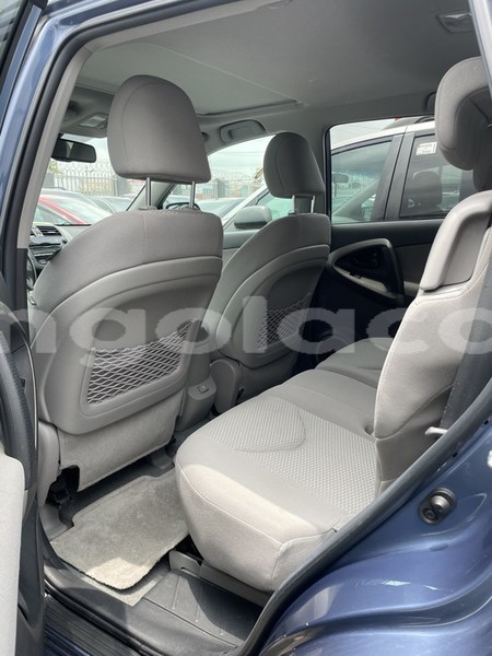 Big with watermark toyota rav4 luanda province luanda 39700