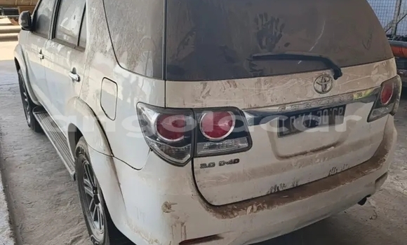 Comprar Usado Toyota Fortuner Outro Carro em Camacupa em Bie Comprar Usado Toyota Fortuner Outro Carro em Camacupa em Bie