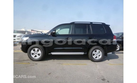 Acheter Import Voiture Toyota Land Cruiser Noir à Import - Dubai, Province de Bengo Acheter Import Voiture Toyota Land Cruiser Noir à Import - Dubai, Province de Bengo