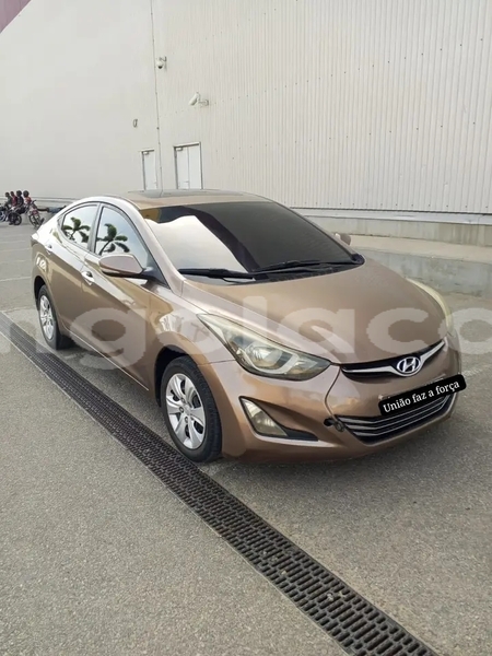 Big with watermark hyundai elantra bie camacupa 39717