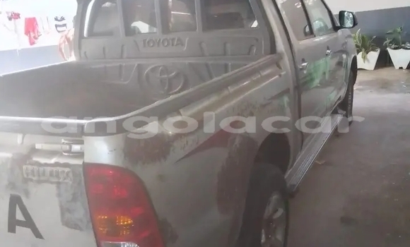 Comprar Usado Toyota Hilux Outro Carro em Camacupa em Bie Comprar Usado Toyota Hilux Outro Carro em Camacupa em Bie