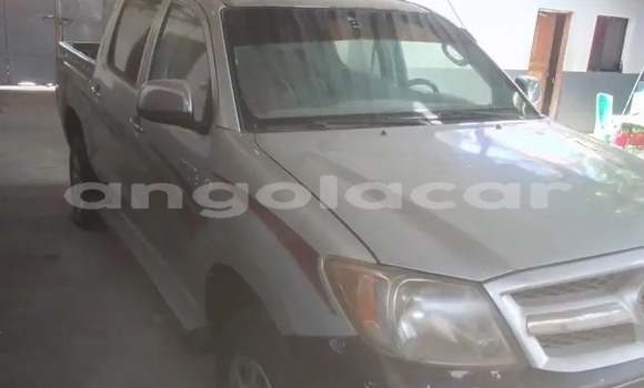 Comprar Usado Toyota Hilux Outro Carro em Camacupa em Bie Comprar Usado Toyota Hilux Outro Carro em Camacupa em Bie