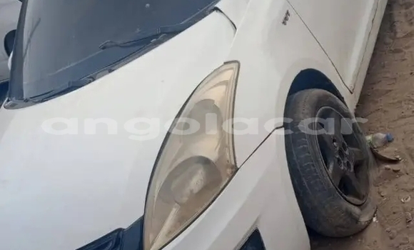 Comprar Usado Suzuki Swift Branco Carro em Camacupa em Bie Comprar Usado Suzuki Swift Branco Carro em Camacupa em Bie