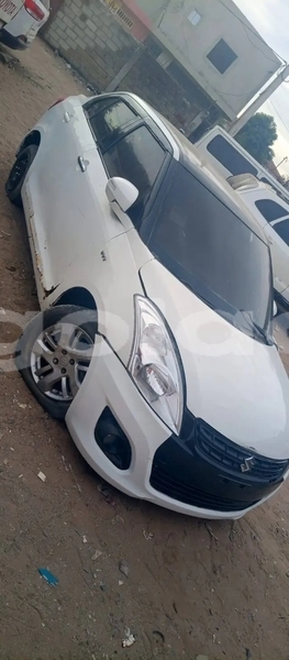 Big with watermark suzuki swift bie camacupa 39730