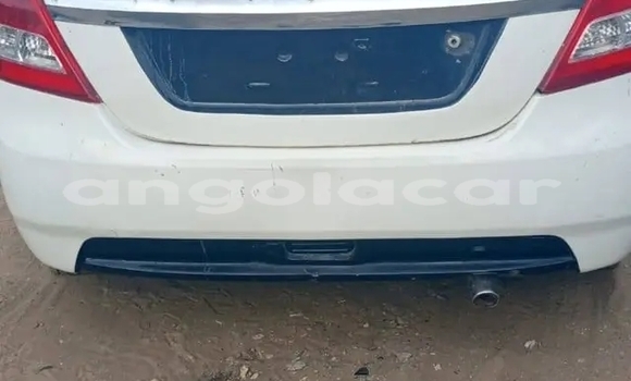 Comprar Usado Suzuki Swift Branco Carro em Camacupa em Bie Comprar Usado Suzuki Swift Branco Carro em Camacupa em Bie