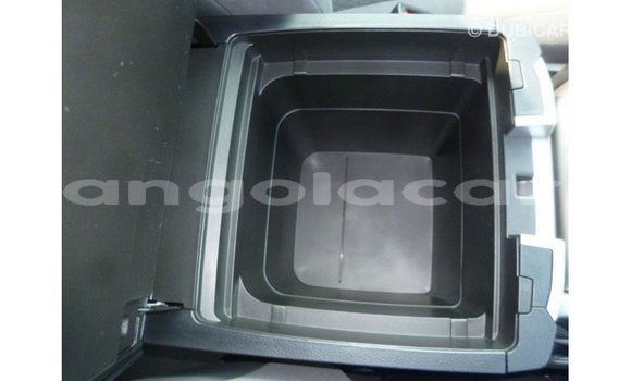 Acheter Import Voiture Toyota Land Cruiser Noir à Import - Dubai, Province de Bengo Acheter Import Voiture Toyota Land Cruiser Noir à Import - Dubai, Province de Bengo