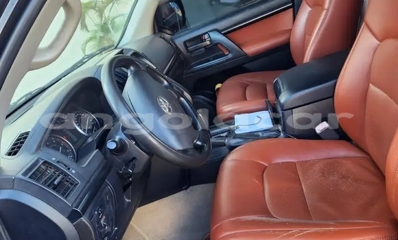 Comprar Usado Toyota Land Cruiser Outro Carro em Caxito em Bengo Comprar Usado Toyota Land Cruiser Outro Carro em Caxito em Bengo
