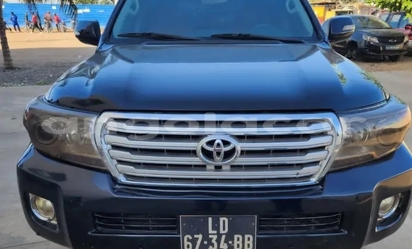 Comprar Usado Toyota Land Cruiser Outro Carro em Caxito em Bengo Comprar Usado Toyota Land Cruiser Outro Carro em Caxito em Bengo