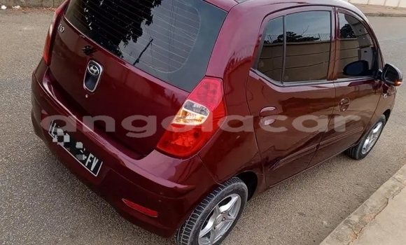 Comprar Usado Hyundai i10 Vermelho Carro em Caxito em Bengo Comprar Usado Hyundai i10 Vermelho Carro em Caxito em Bengo