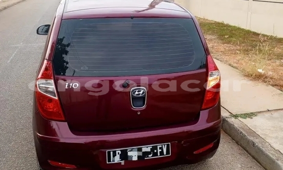 Comprar Usado Hyundai i10 Vermelho Carro em Caxito em Bengo Comprar Usado Hyundai i10 Vermelho Carro em Caxito em Bengo