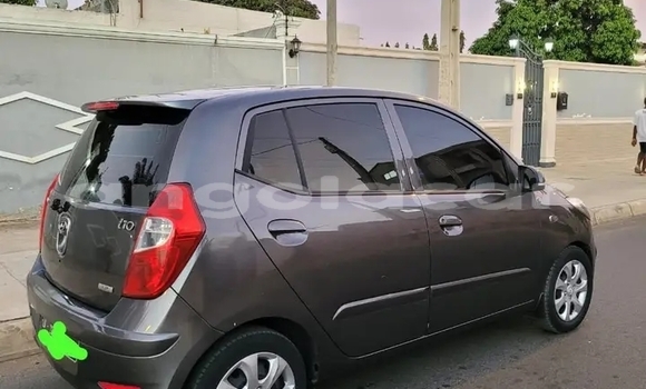 Comprar Usado Hyundai i10 Outro Carro em Camabatela em Uige Comprar Usado Hyundai i10 Outro Carro em Camabatela em Uige