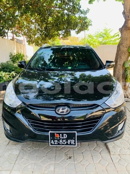 Big with watermark hyundai tucson huambo longonjo 39752