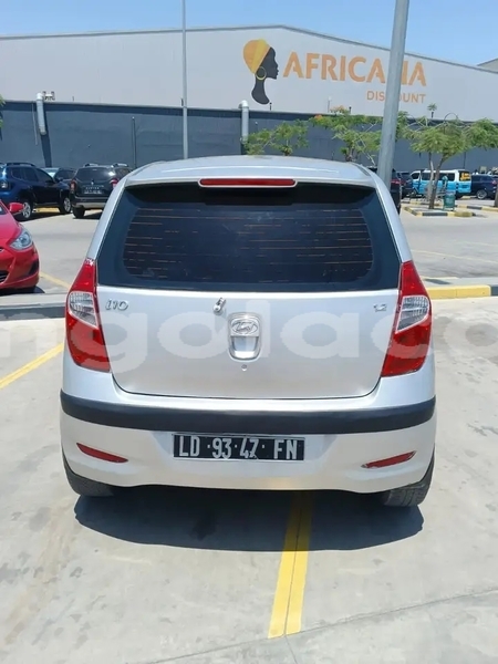 Big with watermark hyundai i10 uige camabatela 39755