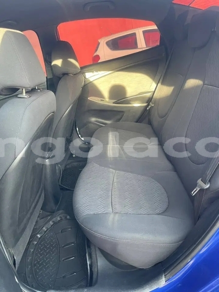 Big with watermark hyundai accent bie camacupa 39767