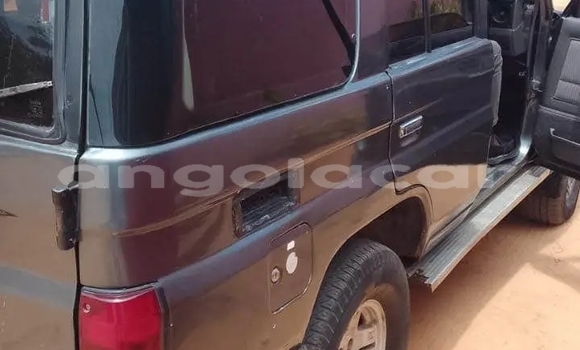 Comprar Usado Toyota Land Cruiser Outro Carro em Camabatela em Uige Comprar Usado Toyota Land Cruiser Outro Carro em Camabatela em Uige