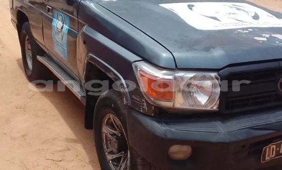 Comprar Usado Toyota Land Cruiser Outro Carro em Camabatela em Uige Comprar Usado Toyota Land Cruiser Outro Carro em Camabatela em Uige