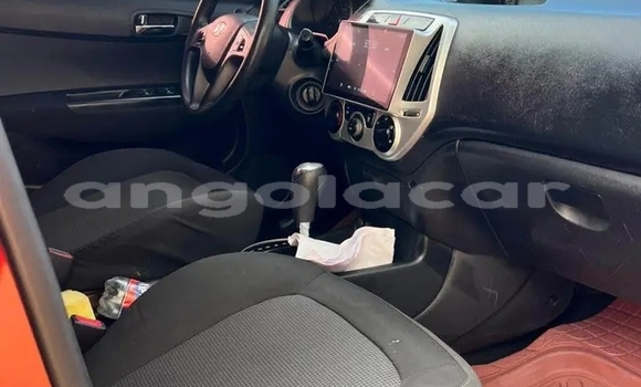 Comprar Usado Hyundai i20 Vermelho Carro em Camacupa em Bie Comprar Usado Hyundai i20 Vermelho Carro em Camacupa em Bie