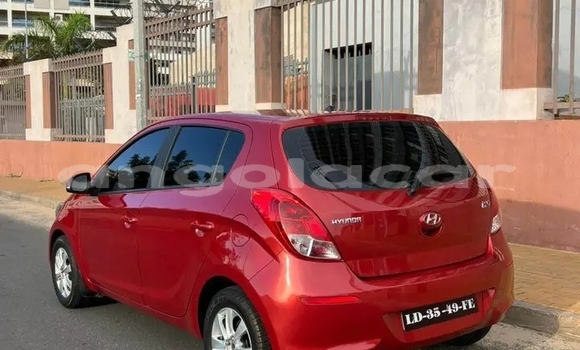 Comprar Usado Hyundai i20 Vermelho Carro em Camacupa em Bie Comprar Usado Hyundai i20 Vermelho Carro em Camacupa em Bie