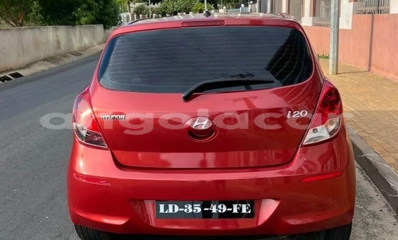 Comprar Usado Hyundai i20 Vermelho Carro em Camacupa em Bie Comprar Usado Hyundai i20 Vermelho Carro em Camacupa em Bie