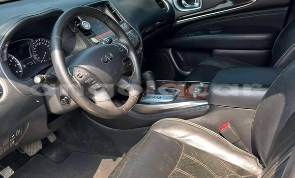 Comprar Usado Infiniti QX60 Preto Carro em Moçâmedes em Namibe Province Comprar Usado Infiniti QX60 Preto Carro em Moçâmedes em Namibe Province