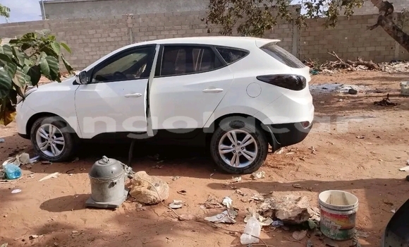 Comprar Usado Hyundai Tucson Branco Carro em Caconda em Huila Comprar Usado Hyundai Tucson Branco Carro em Caconda em Huila