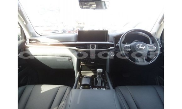 Comprar Importar Lexus LX Outro Carro em Import - Dubai em Bengo Province Comprar Importar Lexus LX Outro Carro em Import - Dubai em Bengo Province