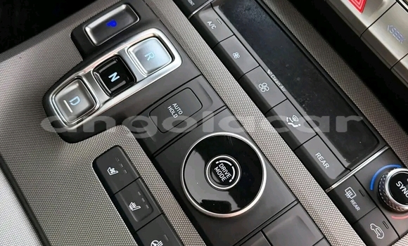 Comprar Usado Hyundai Pony Vermelho Carro em Cazaje em Moxico Comprar Usado Hyundai Pony Vermelho Carro em Cazaje em Moxico