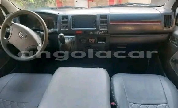 Comprar Usado Toyota Solara Branco Carro em Camabatela em Uige Comprar Usado Toyota Solara Branco Carro em Camabatela em Uige