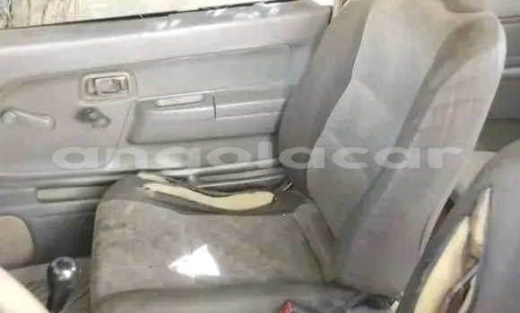 Comprar Usado Nissan Almera Branco Carro em Lobito em Benguela Comprar Usado Nissan Almera Branco Carro em Lobito em Benguela