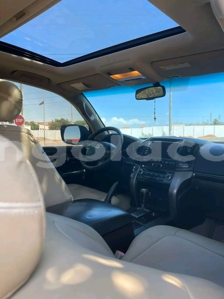 Big with watermark toyota land cruiser bie catumbela 39796