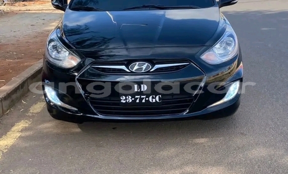 Comprar Usado Hyundai Accent Preto Carro em Catchiungo em Huambo Comprar Usado Hyundai Accent Preto Carro em Catchiungo em Huambo