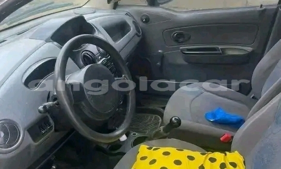 Comprar Usado Chevrolet spark Branco Carro em Catchiungo em Huambo Comprar Usado Chevrolet spark Branco Carro em Catchiungo em Huambo
