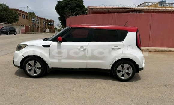 Acheter Occasion Voiture Kia Soul Blanc à Caluquembe, Huila Acheter Occasion Voiture Kia Soul Blanc à Caluquembe, Huila