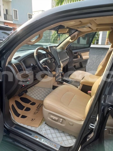 Big with watermark toyota land cruiser prado luanda province luanda 39812