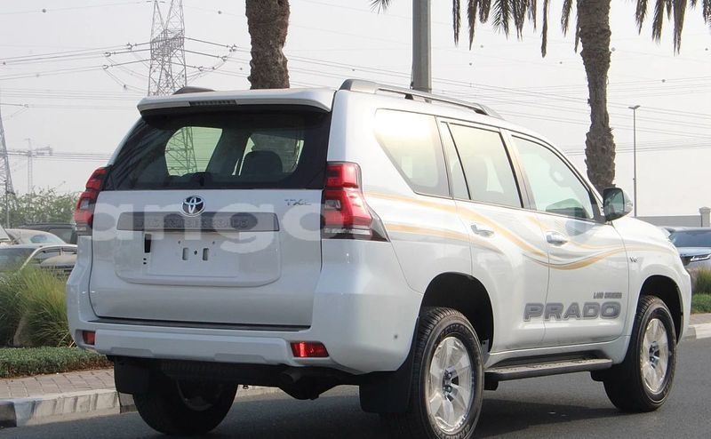 Big with watermark toyota land cruiser prado luanda province luanda 39815