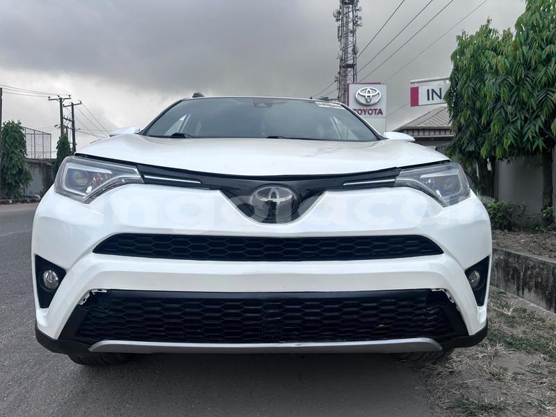 Big with watermark toyota rav4 luanda province luanda 39817
