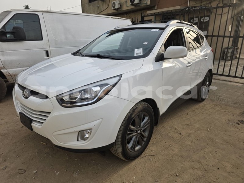 Big with watermark hyundai tucson luanda province luanda 39818