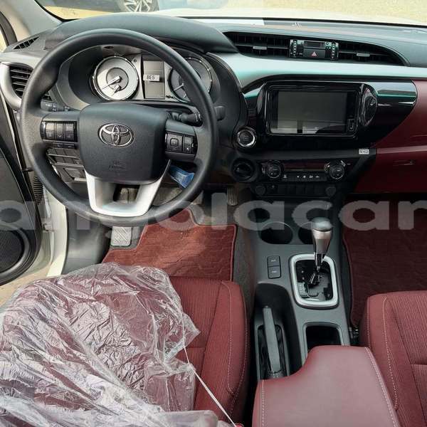 Big with watermark toyota hilux luanda province luanda 39832