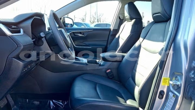 Big with watermark toyota rav4 luanda province luanda 39854