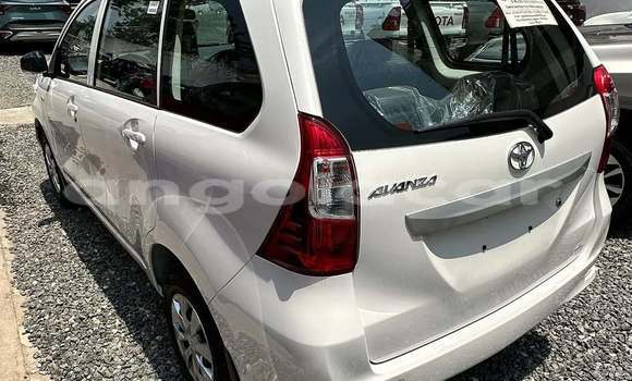 Buy Used Toyota Avanza White Car in Luanda in Luanda Province Buy Used Toyota Avanza White Car in Luanda in Luanda Province