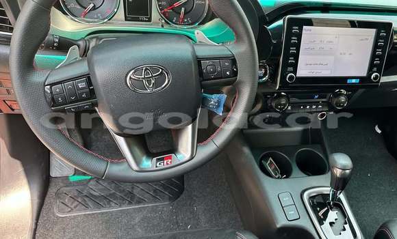 Acheter Occasion Voiture Toyota Hilux Rouge à Luanda, Province de Luanda Acheter Occasion Voiture Toyota Hilux Rouge à Luanda, Province de Luanda