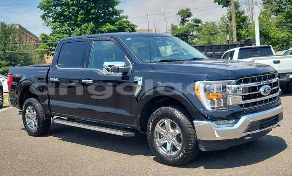 Comprar Usado Ford F–150 Preto Carro em Luanda em Luanda Province