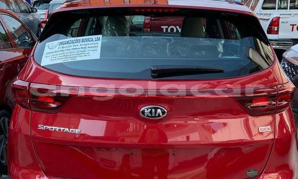 Buy Used Kia Sportage Red Car in Luanda in Luanda Province Buy Used Kia Sportage Red Car in Luanda in Luanda Province