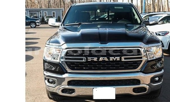 Comprar Usado Dodge RAM Preto Carro em Luanda em Luanda Province