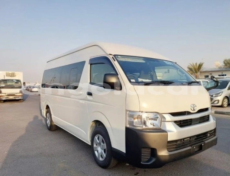 Big with watermark toyota hiace luanda province luanda 39897