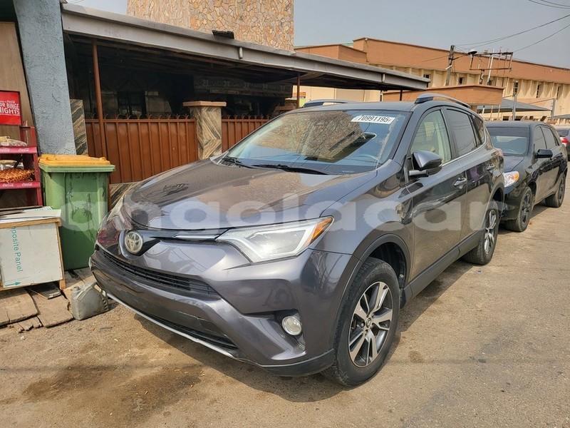 Big with watermark toyota rav4 luanda province luanda 39901